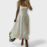 Robe élégante sans manches