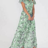 Zonia – Fließendes und schmeichelhaftes Kleid