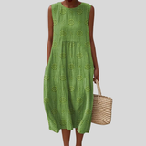 Fließendes und bequemes Kleid