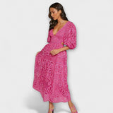 Elegantes Kleid mit zarten Details