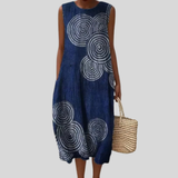 Fließendes und bequemes Kleid