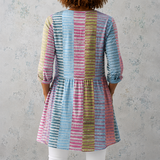 Anaïs | Chemise longue en lin avec des rayures aquarelle peintes à la main