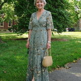 Melodi – Robe maxi fleurie à décolleté en V